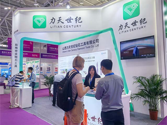 创新之光，点亮未来：2024深圳光博展新品盛大亮相